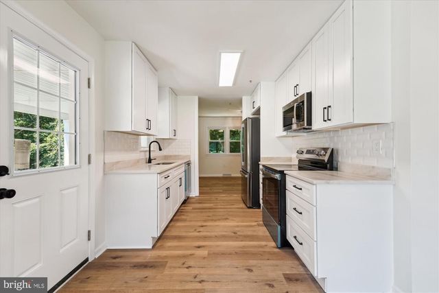 9702 GREEN APPLE TURN, Upper Marlboro, MD 20772