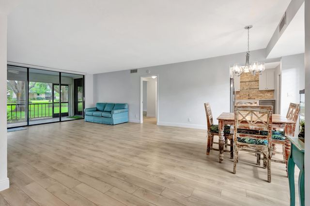 13 SE Turtle Creek Drive, Jupiter, FL 33469