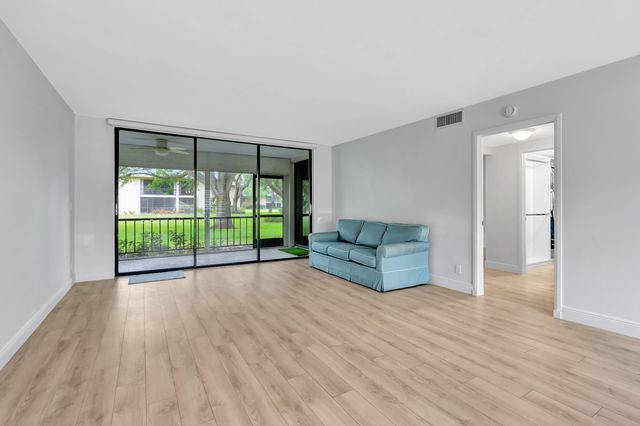 13 SE Turtle Creek Drive, Jupiter, FL 33469