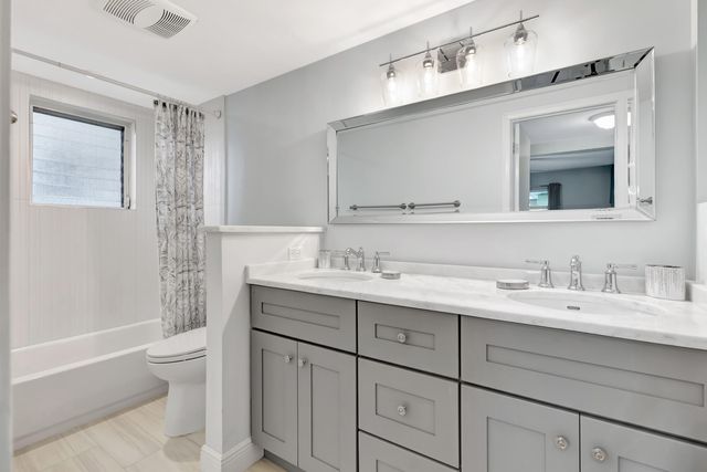 13 SE Turtle Creek Drive, Jupiter, FL 33469