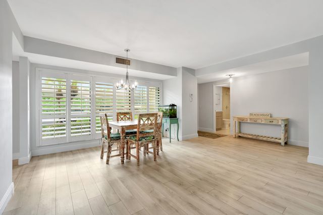 13 SE Turtle Creek Drive, Jupiter, FL 33469