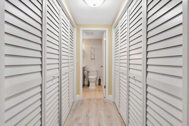 13 SE Turtle Creek Drive, Jupiter, FL 33469