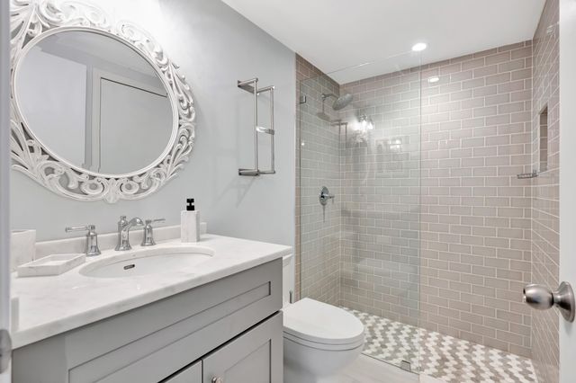 13 SE Turtle Creek Drive, Jupiter, FL 33469