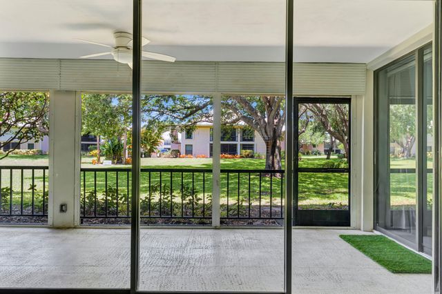 13 SE Turtle Creek Drive, Jupiter, FL 33469