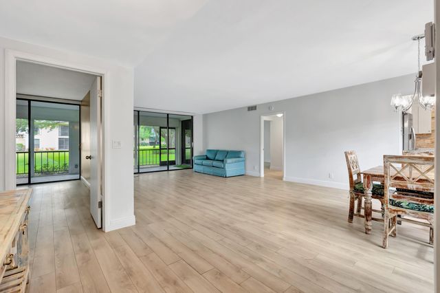 13 SE Turtle Creek Drive, Jupiter, FL 33469