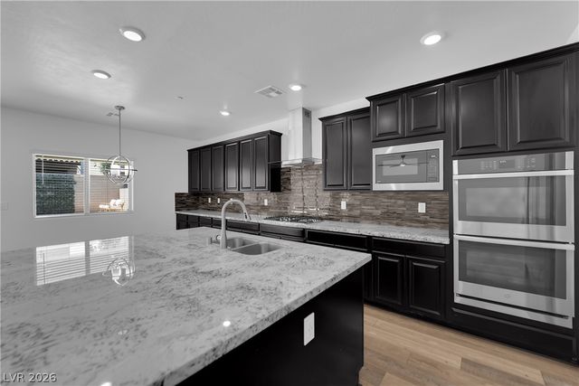 993 Bayberry Cove Street, Henderson, NV 89002