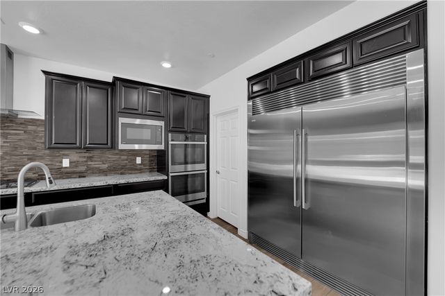 993 Bayberry Cove Street, Henderson, NV 89002