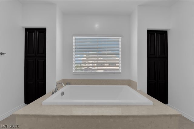 993 Bayberry Cove Street, Henderson, NV 89002