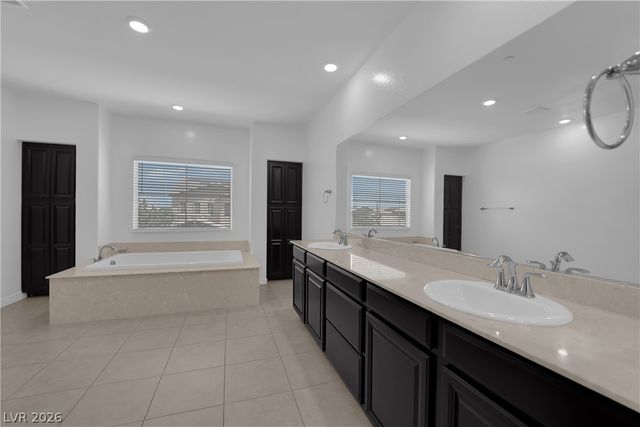 993 Bayberry Cove Street, Henderson, NV 89002