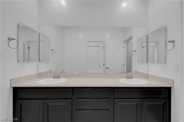 993 Bayberry Cove Street, Henderson, NV 89002