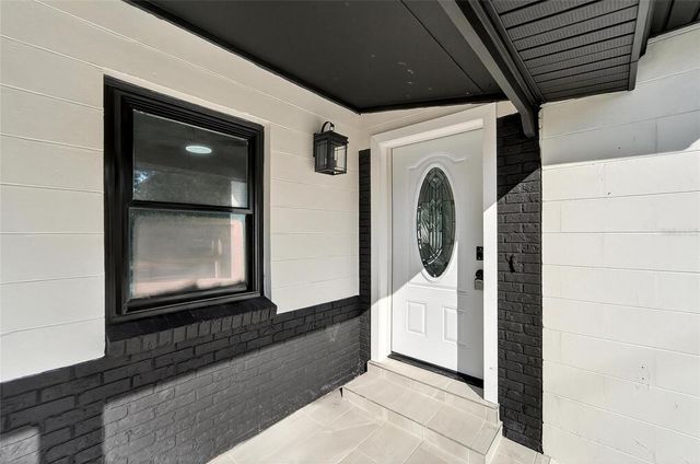 4712 E SERENA DRIVE, Tampa, FL 33617