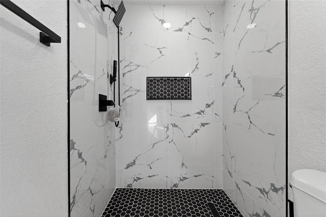 4712 E SERENA DRIVE, Tampa, FL 33617