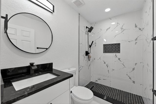 4712 E SERENA DRIVE, Tampa, FL 33617