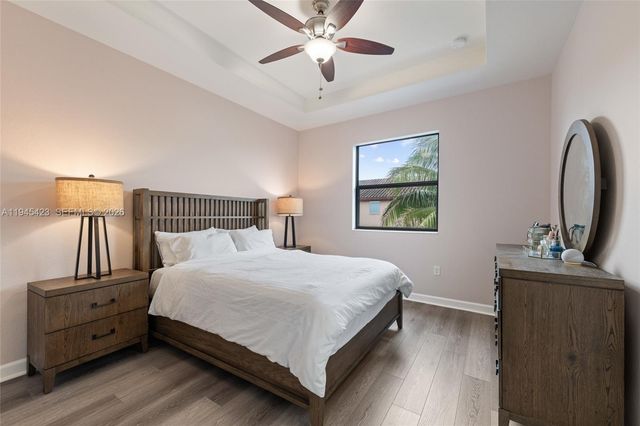 3777 SE 3rd St, Homestead, FL 33033