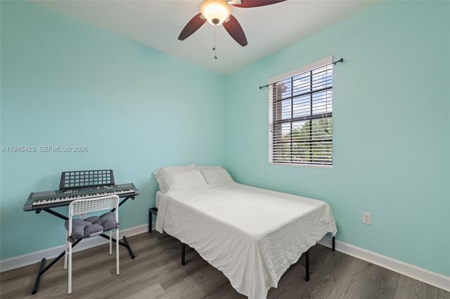 3777 SE 3rd St, Homestead, FL 33033