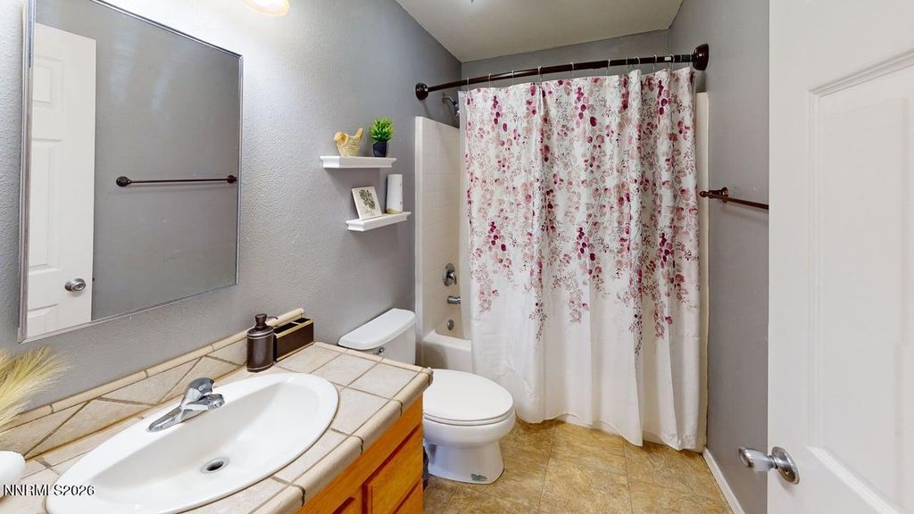 Image 16 of property listing at 452 Argenta Avenue, Winnemucca, NV 89445