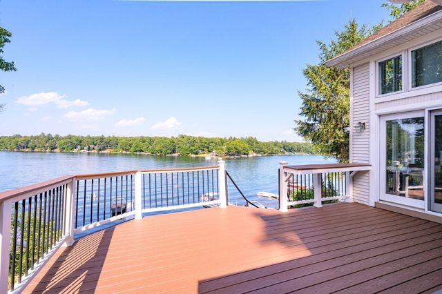 118 Berkshire Ave, Southwick, MA 01077