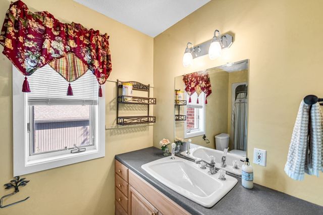 118 Berkshire Ave, Southwick, MA 01077