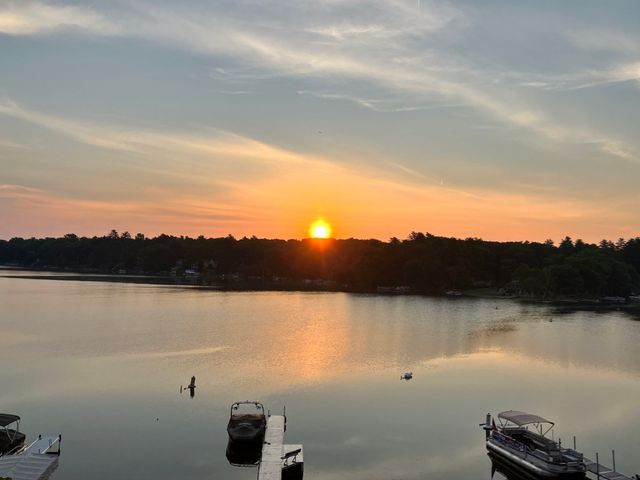 118 Berkshire Ave, Southwick, MA 01077