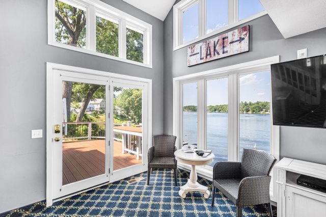 118 Berkshire Ave, Southwick, MA 01077