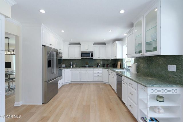 5557 Adelina Court, Agoura Hills, CA 91301