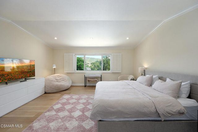 5557 Adelina Court, Agoura Hills, CA 91301