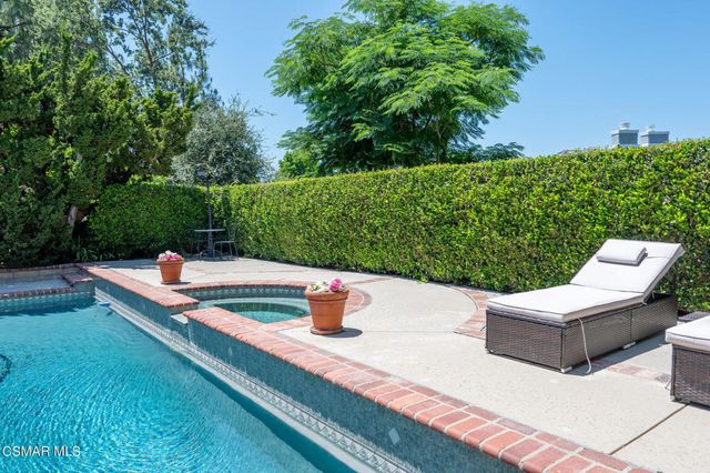 5557 Adelina Court, Agoura Hills, CA 91301