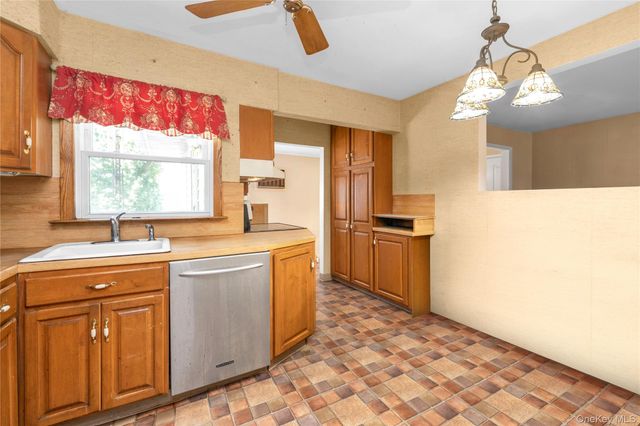 2739 Oak Drive, Bellmore, NY 11710