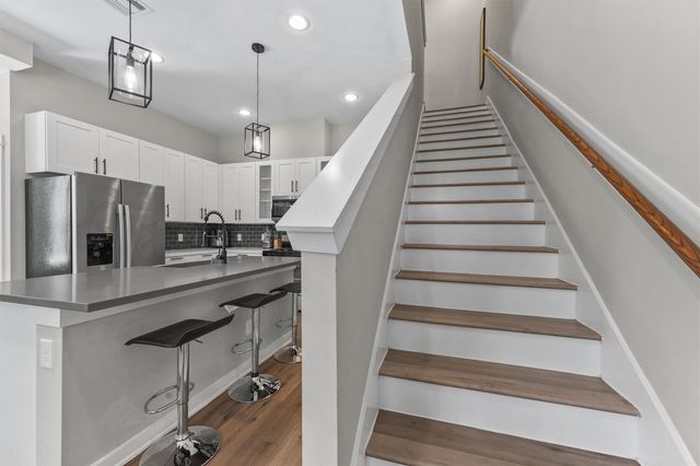 6704 Parker Grove Lane, Houston, TX 77076