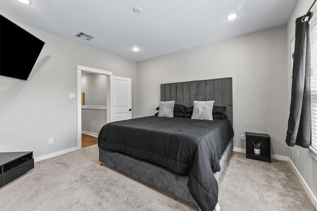 6704 Parker Grove Lane, Houston, TX 77076