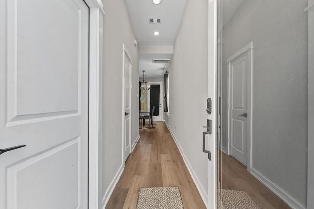 6704 Parker Grove Lane, Houston, TX 77076