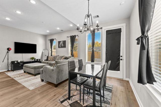 6704 Parker Grove Lane, Houston, TX 77076