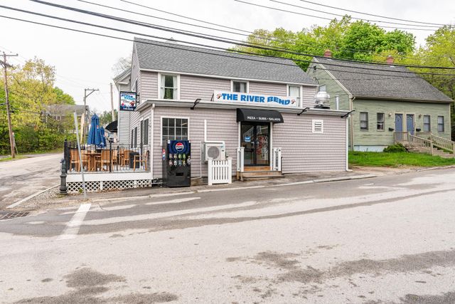 65 Henry Law Avenue, Dover, NH 03820