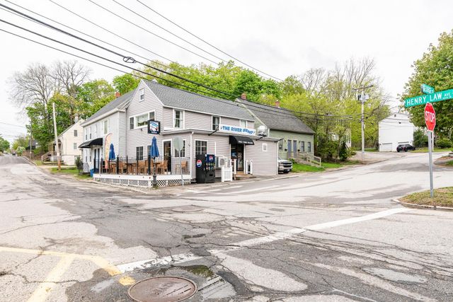65 Henry Law Avenue, Dover, NH 03820
