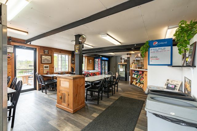 65 Henry Law Avenue, Dover, NH 03820