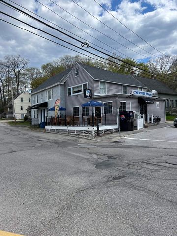65 Henry Law Avenue, Dover, NH 03820