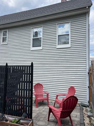 65 Henry Law Avenue, Dover, NH 03820