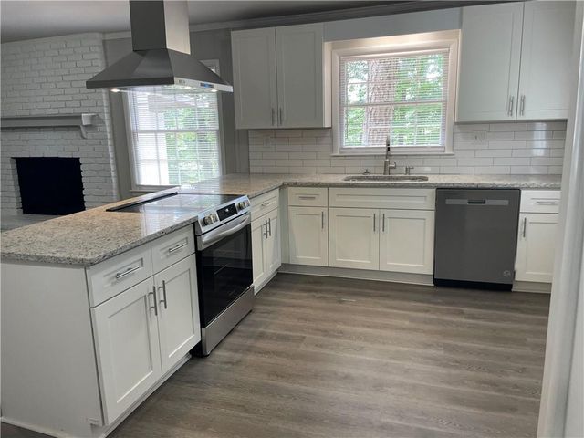 2812 Arlington Road, Atlanta, GA 30344