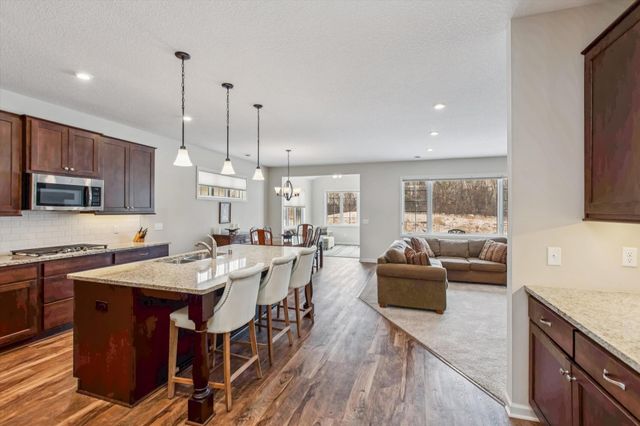 13585 Crownline Drive NE, Prior Lake, MN 55372