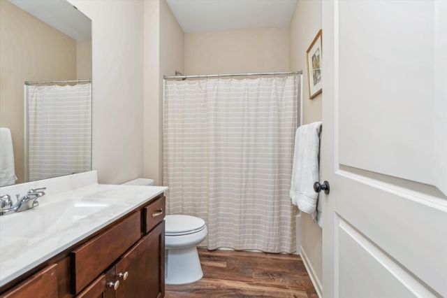 13585 Crownline Drive NE, Prior Lake, MN 55372