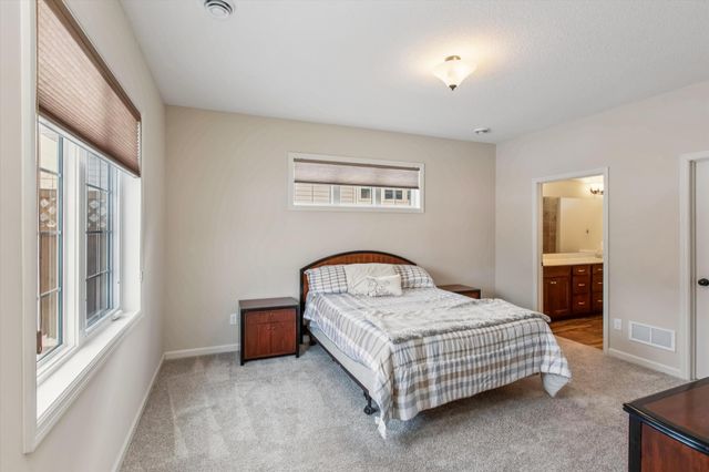 13585 Crownline Drive NE, Prior Lake, MN 55372