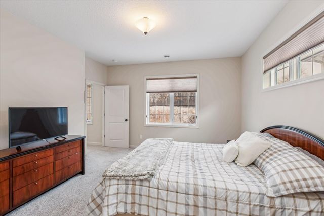 13585 Crownline Drive NE, Prior Lake, MN 55372