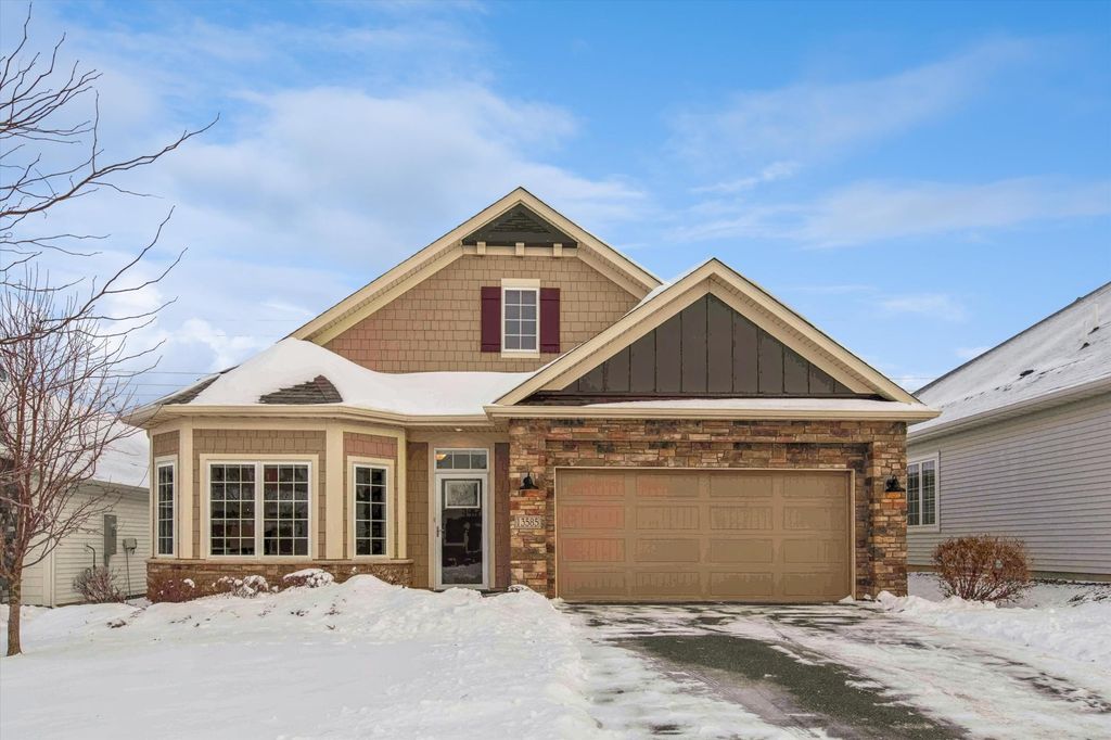 13585 Crownline Drive NE, Prior Lake, MN 55372