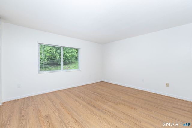 5 Brookwood Drive D, Rocky Hill, CT 06067