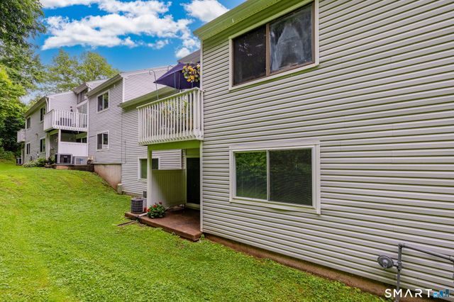 5 Brookwood Drive D, Rocky Hill, CT 06067