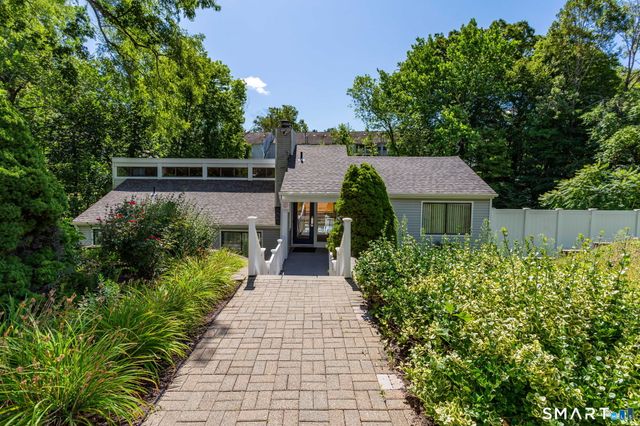 5 Brookwood Drive D, Rocky Hill, CT 06067