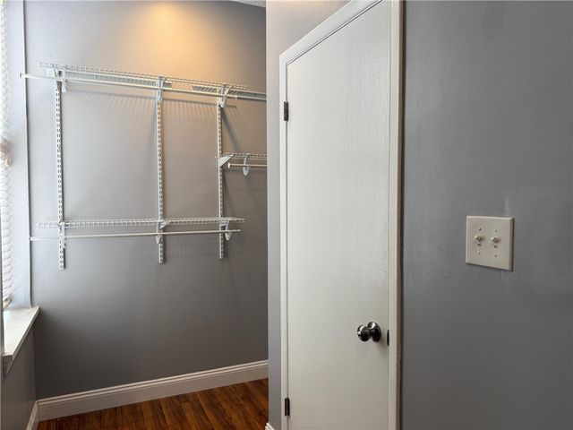 1203 W North Ave 102, Manchester, PA 15233