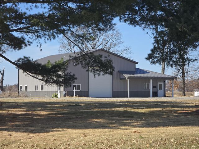 69430 Stubey Road, Sturgis, MI 49091