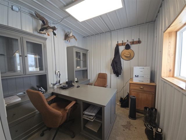 69430 Stubey Road, Sturgis, MI 49091