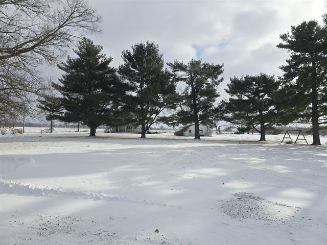 69430 Stubey Road, Sturgis, MI 49091